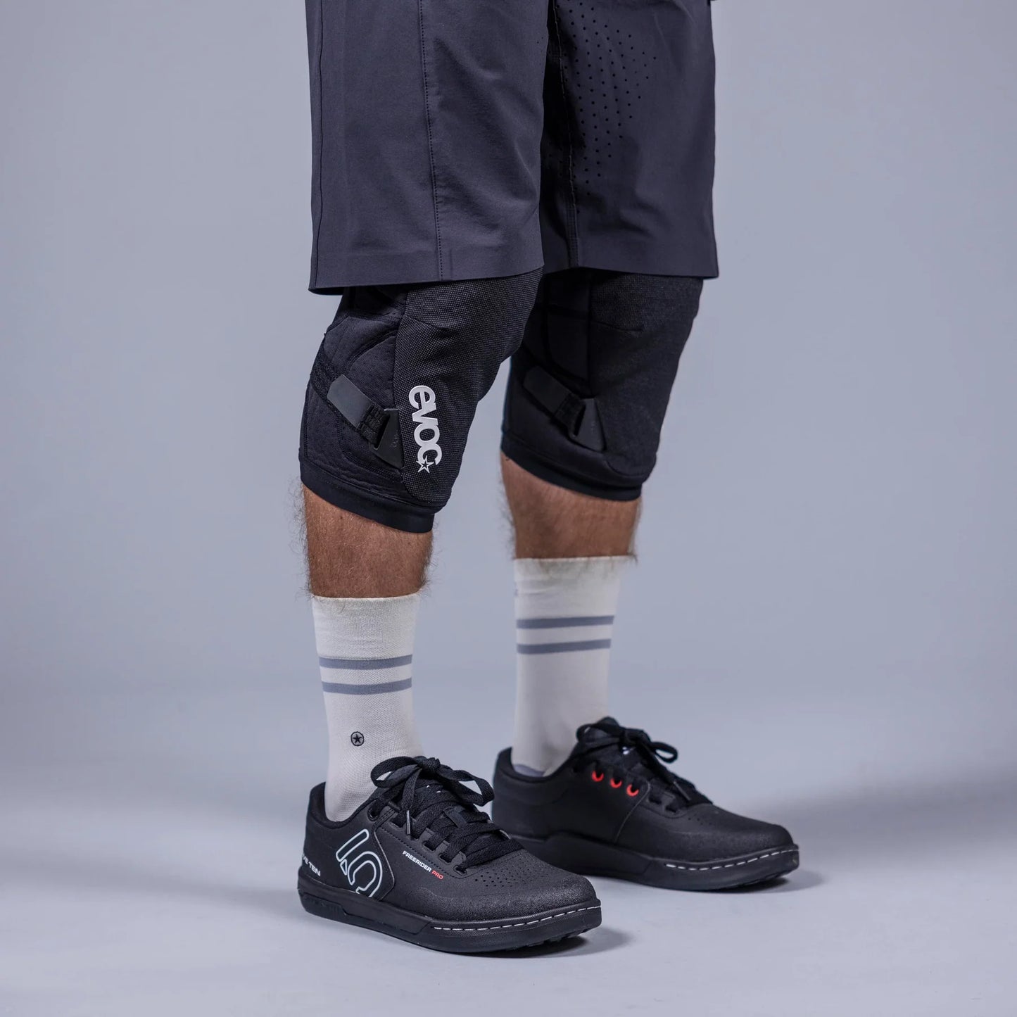 EVOC KNEE PROTECTOR LS FLEX ENDURO