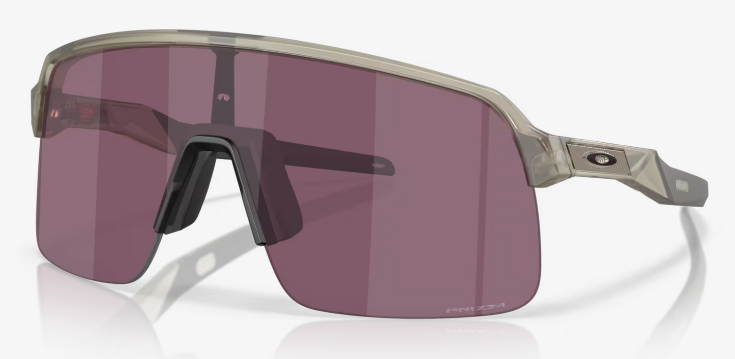 Oakley Sutro Lite